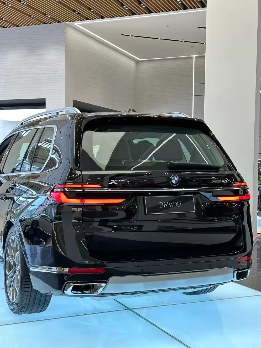 豪华商务座的宝马x7️⃣也太帅了吧,太帅了吧!