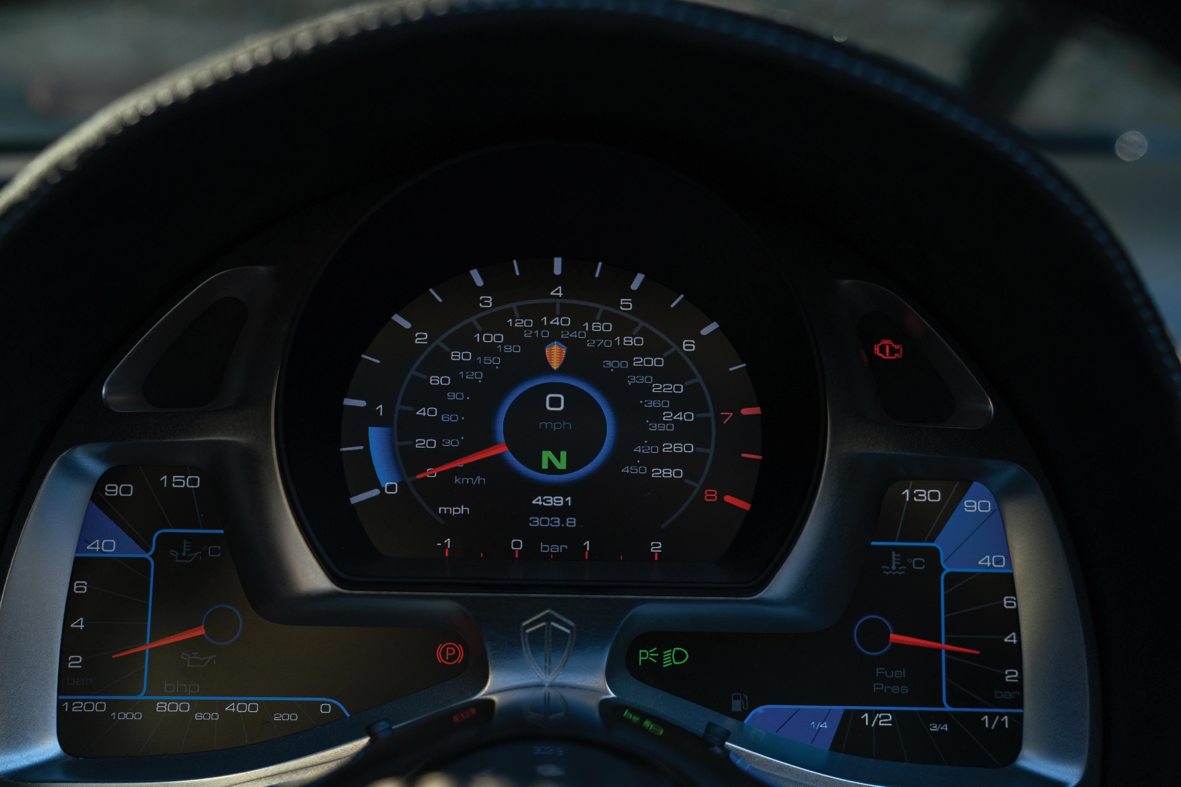 koenigsegg agera r 分辨率:4000