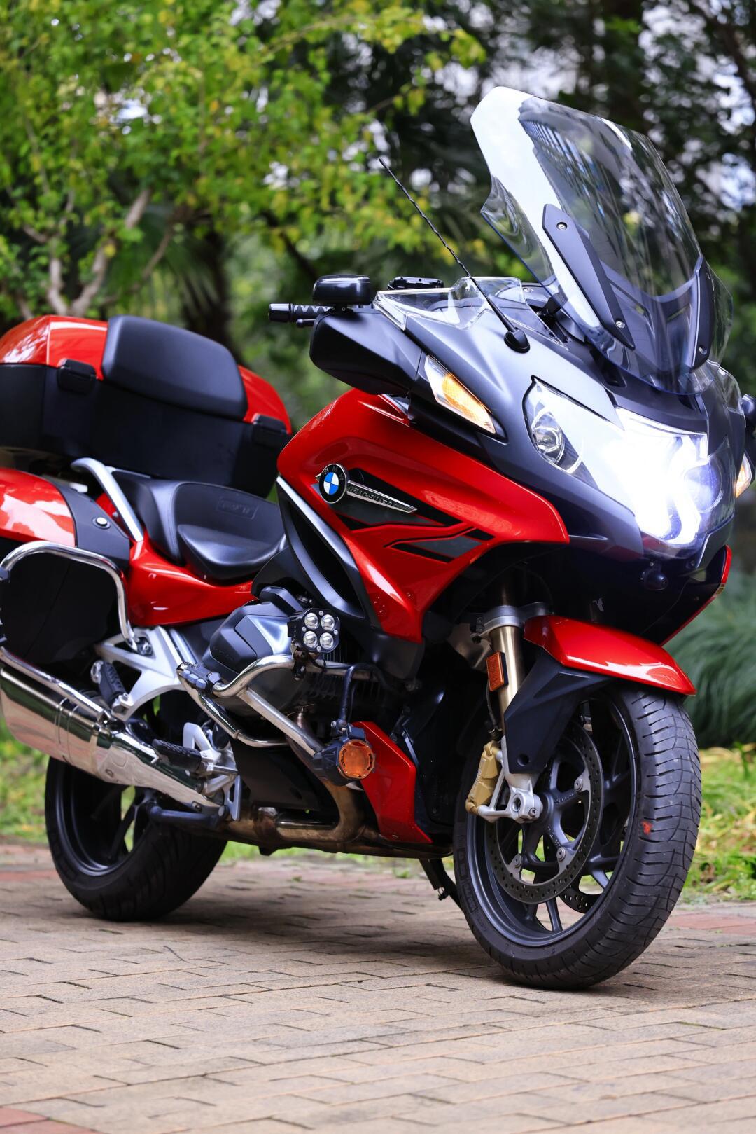 公路巡航最舒适的车 宝马r1250rt