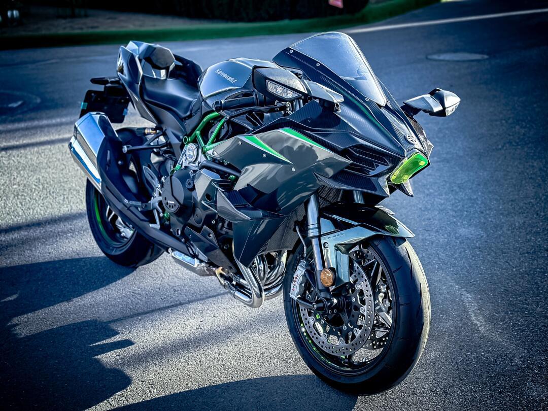 川崎h2:陆地飞行器,速度与激情的终极象征