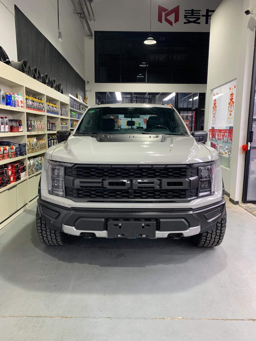 福特f150猛禽改色雅灰,帅到炸裂!🚗✨