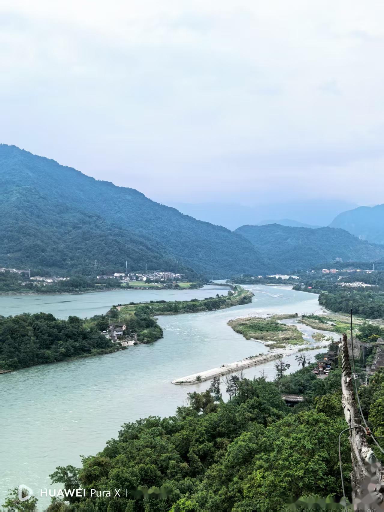 老魏致敬都江堰的中国智慧2000多年一直在造福当地百姓