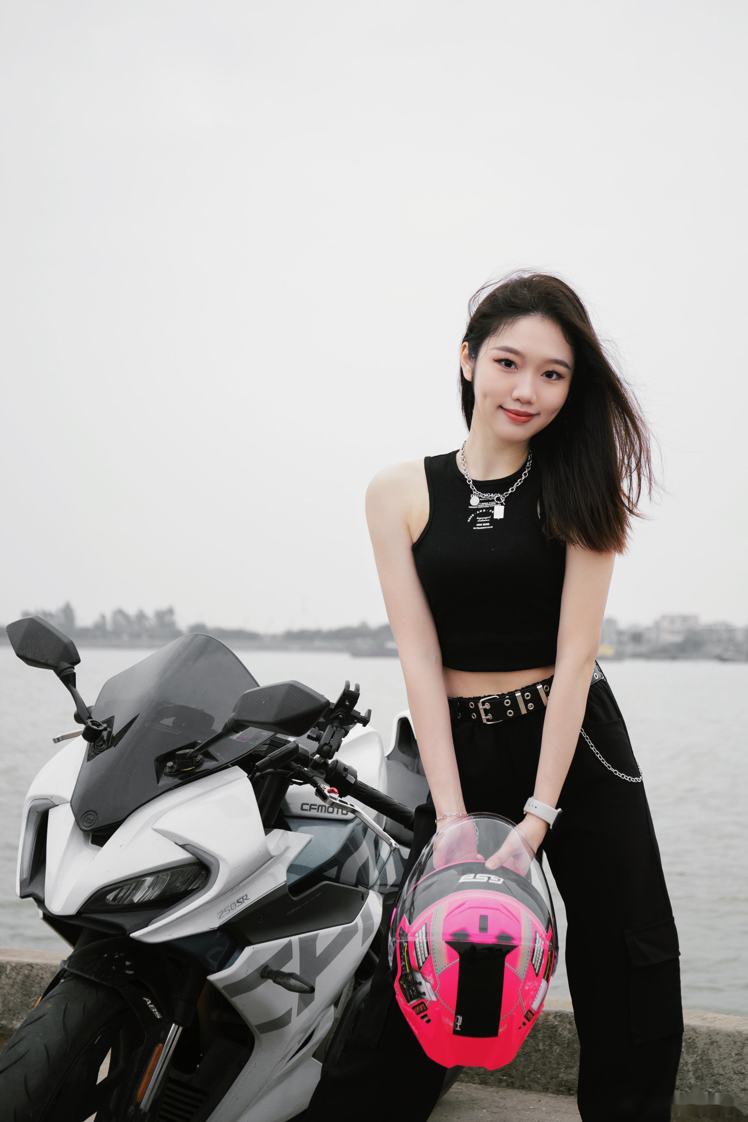 天气女孩今日情况