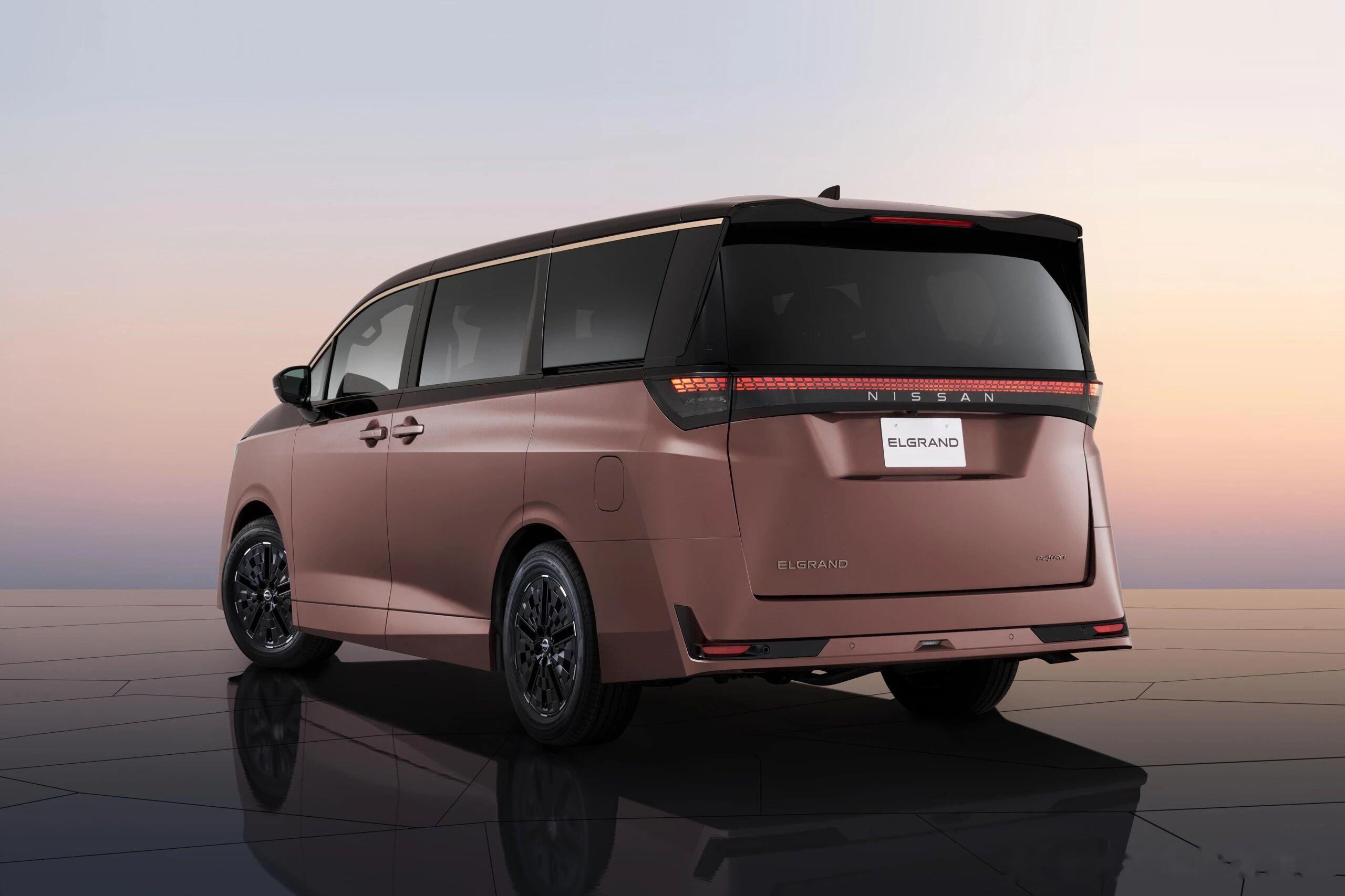 《名车 美图》赏析:2027款 日产nissan elgrand 豪华mpv!虽