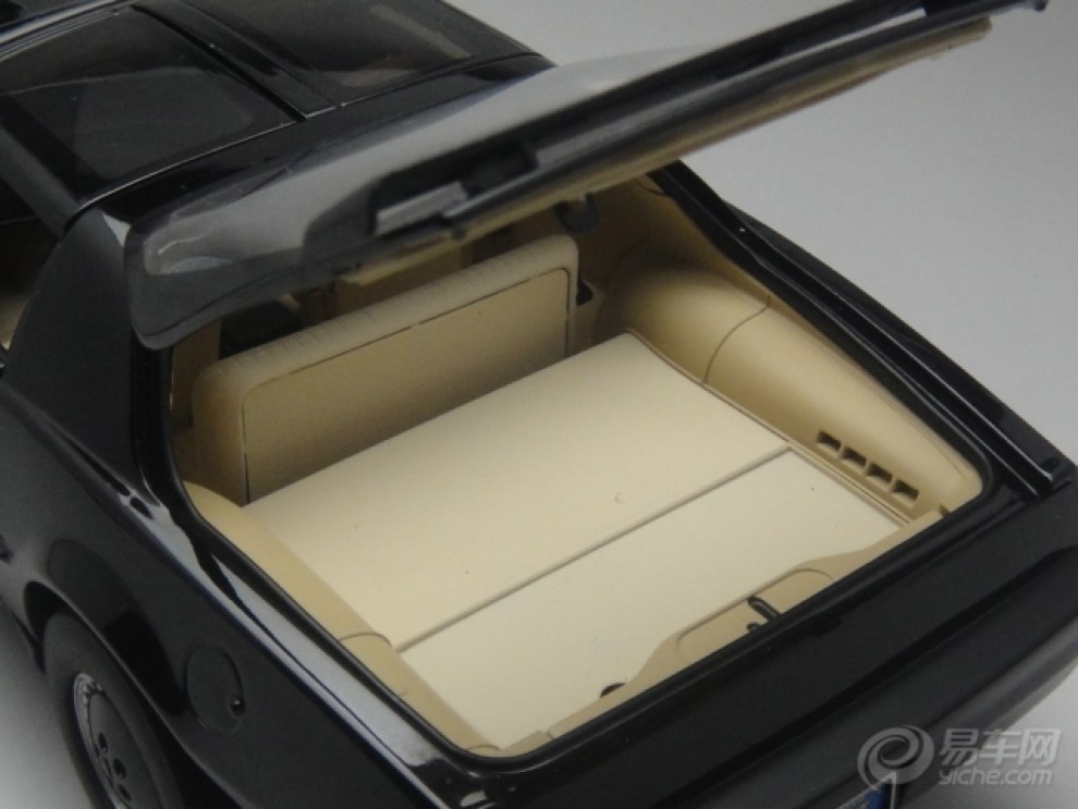 【汽车模型摄影】儿时的梦想"奈特工业2000"