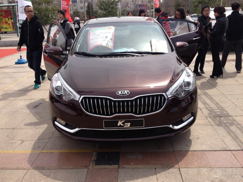 带大家体验第八届葫芦岛春季车展{有车模呦,哈哈}