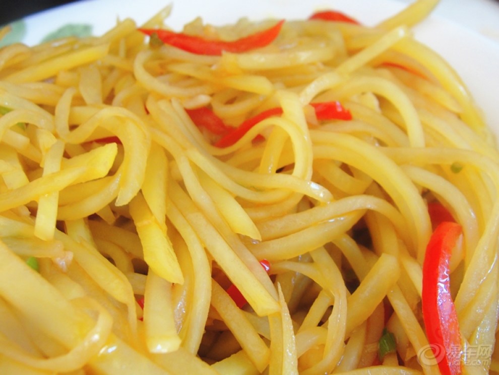 【我的百变菜谱】红椒土豆丝