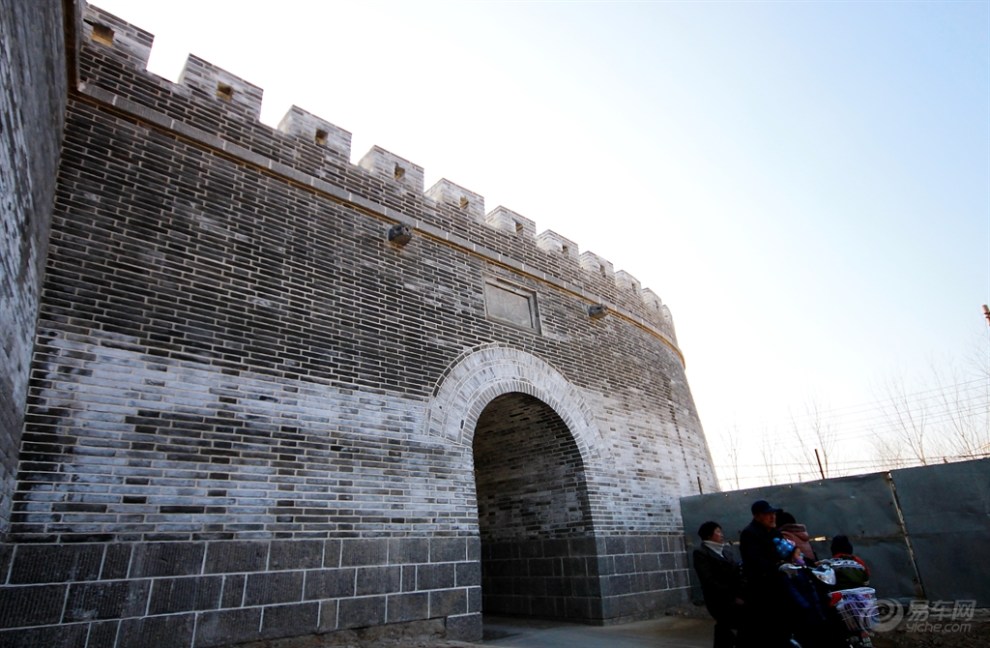 古寿州采风 复建中的定湖门