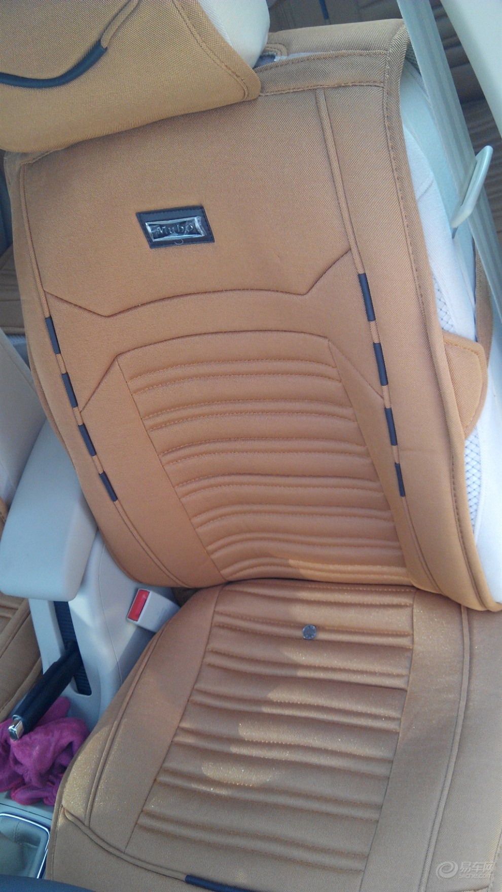 【小e加装坐垫大包围脚垫】 北京汽车e系列论坛图片集锦 汽车论坛