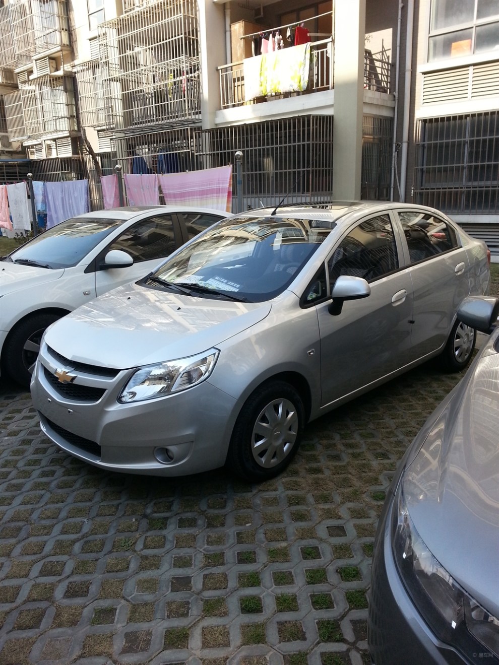 满意迎娶银色小赛欧