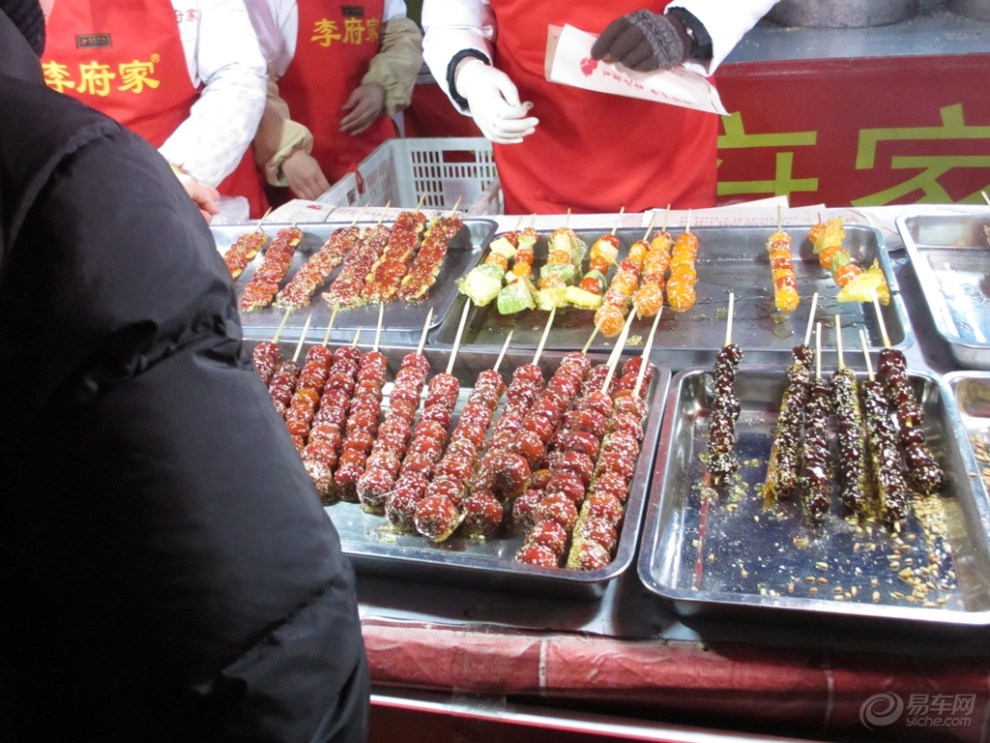 夜逛胶河源胶州城隍庙糖球会