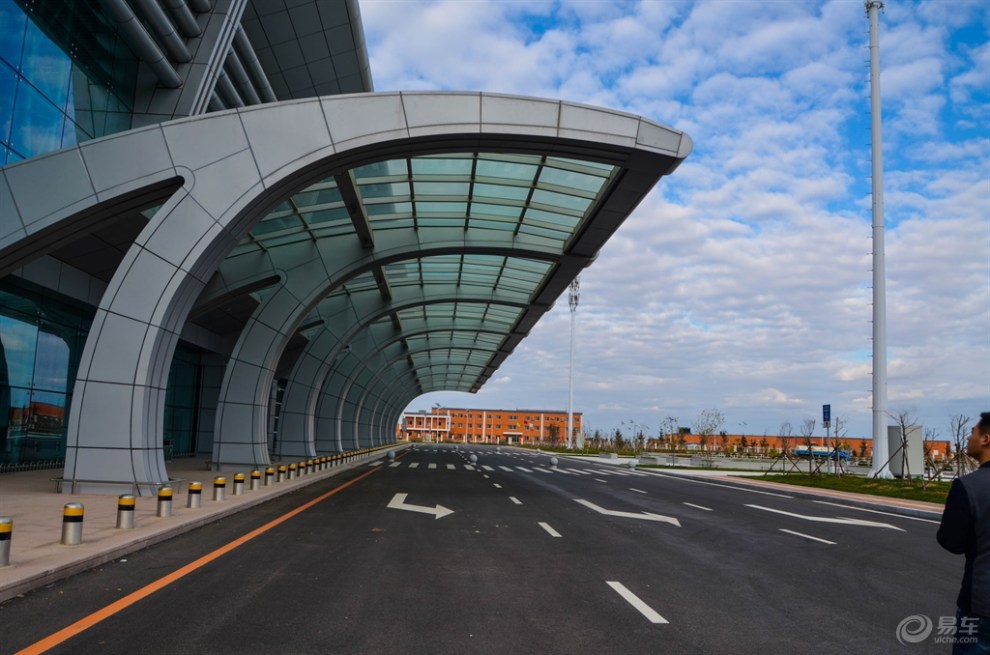 【故乡美】故乡的云之——自驾蓝天白云下的锦州湾机场