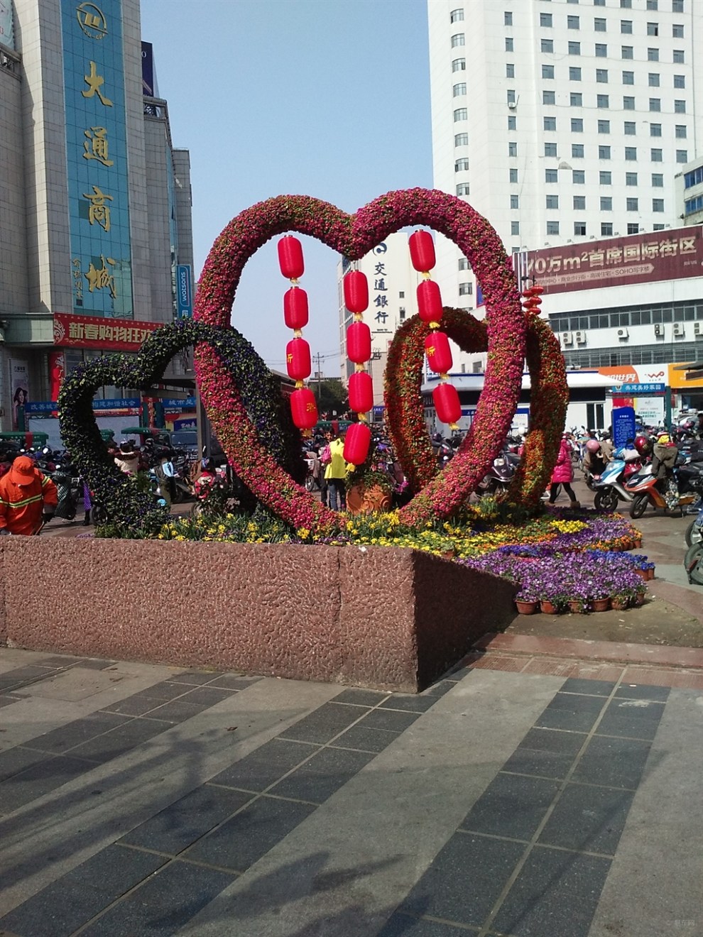 【浙江长安车友会】有小五就是方便 去上虞步行街买衣服