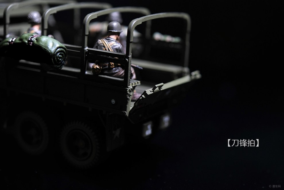 【刀锋拍】十轮道奇大卡车