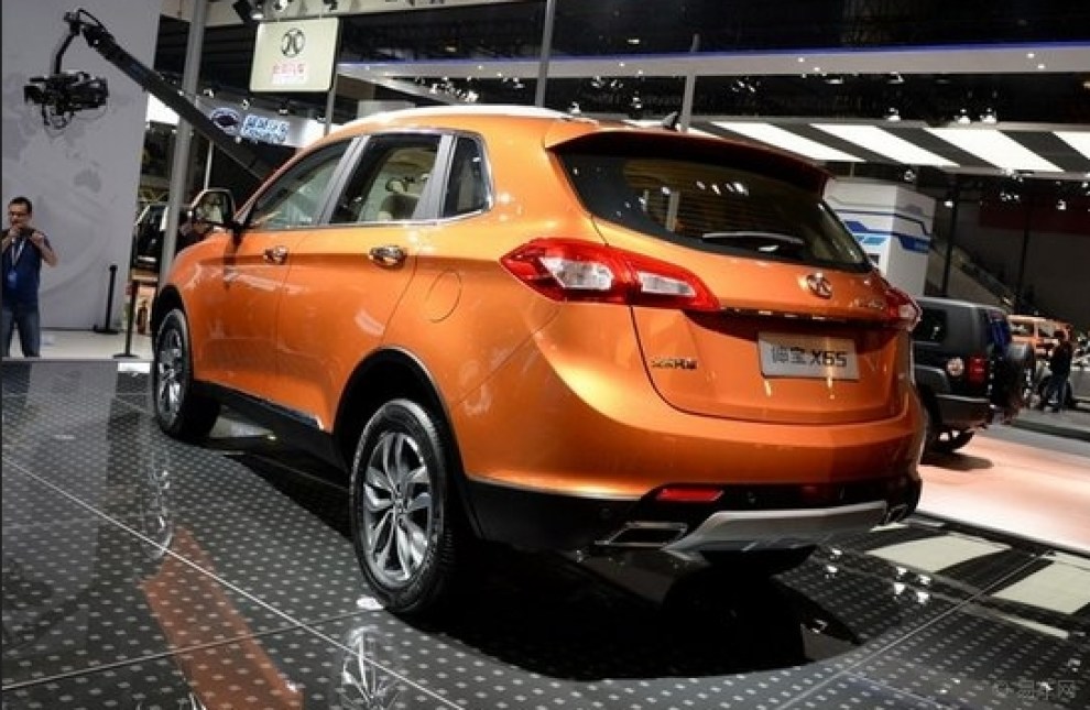 北汽绅宝x65论坛热点图集