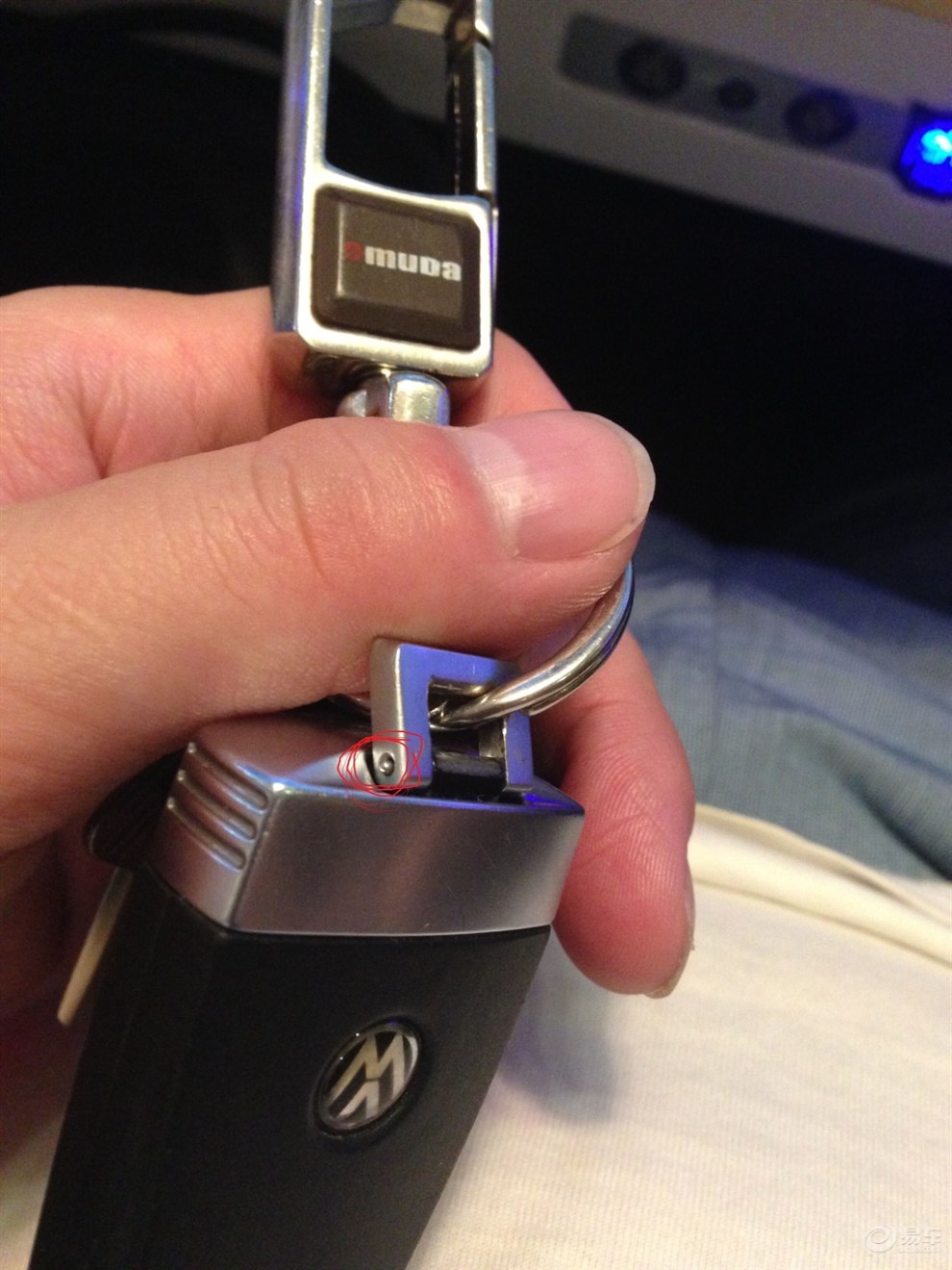 图中钥匙被标记地方的小铁棒莫名其妙掉出来2次了.求解决