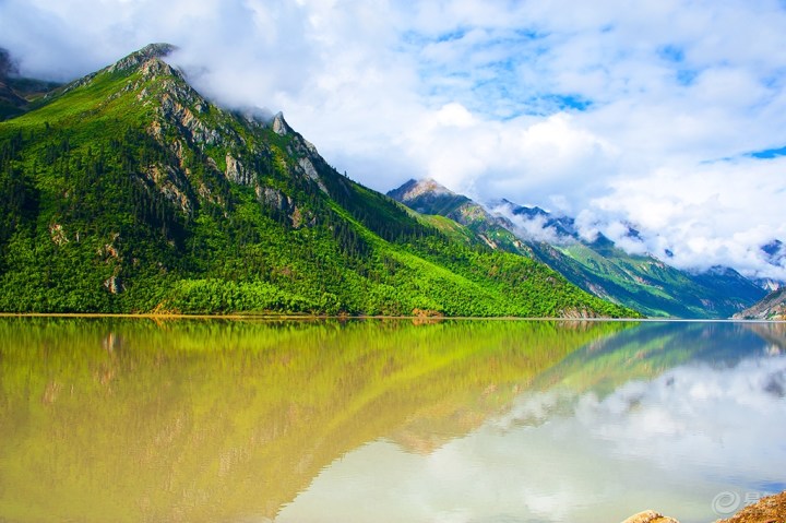 传说中的然乌湖