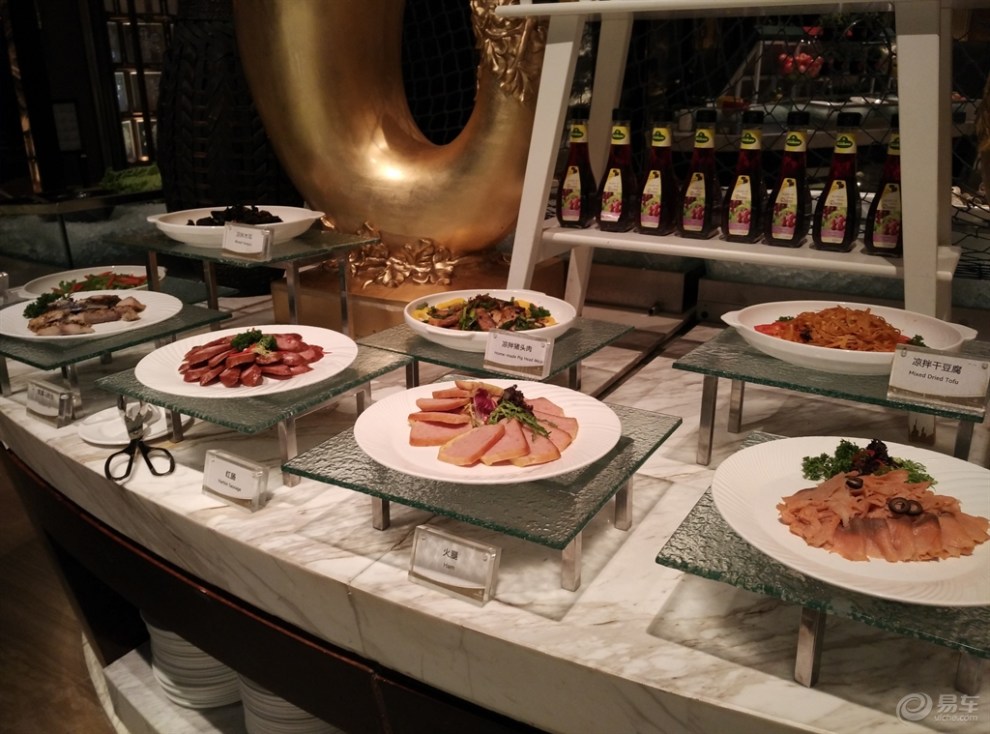 自助餐美食