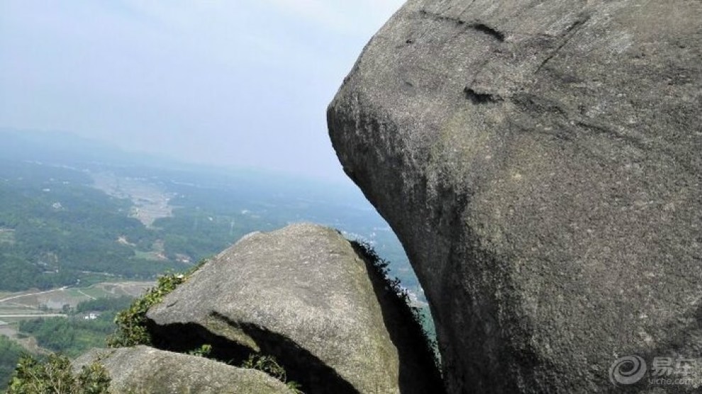 【长沙cs75官方车友会】cs75和我们勇闯雄关漫道—磊子石