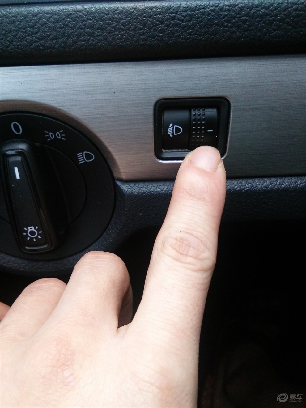 (走进朗逸)灯光调节