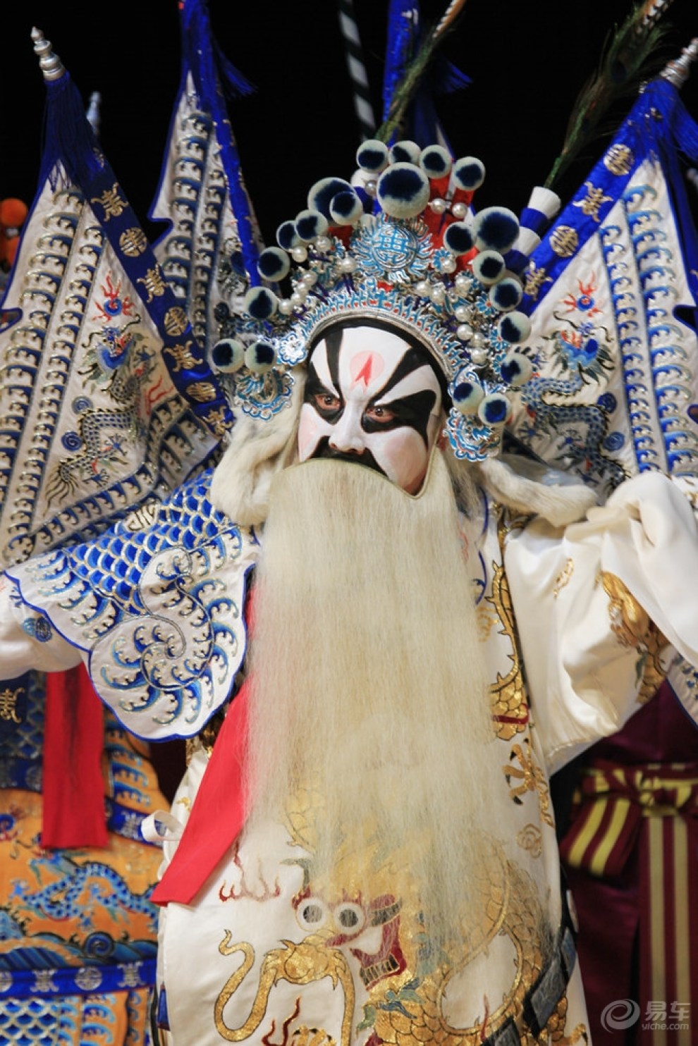 过年了》天津市青年京剧团在天津中华剧院上演京剧《古城会》剧照