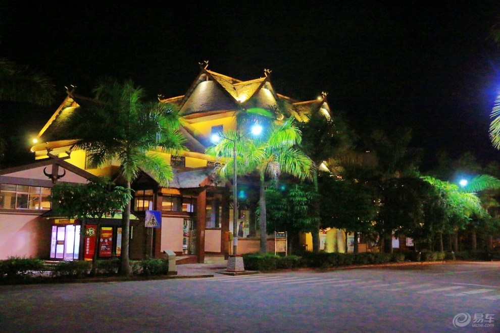 走马观花西盟新老县城!