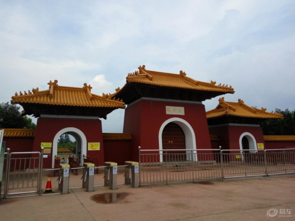 【又带儿子出来玩了,一边玩一边吃小龙虾】_荣威rx