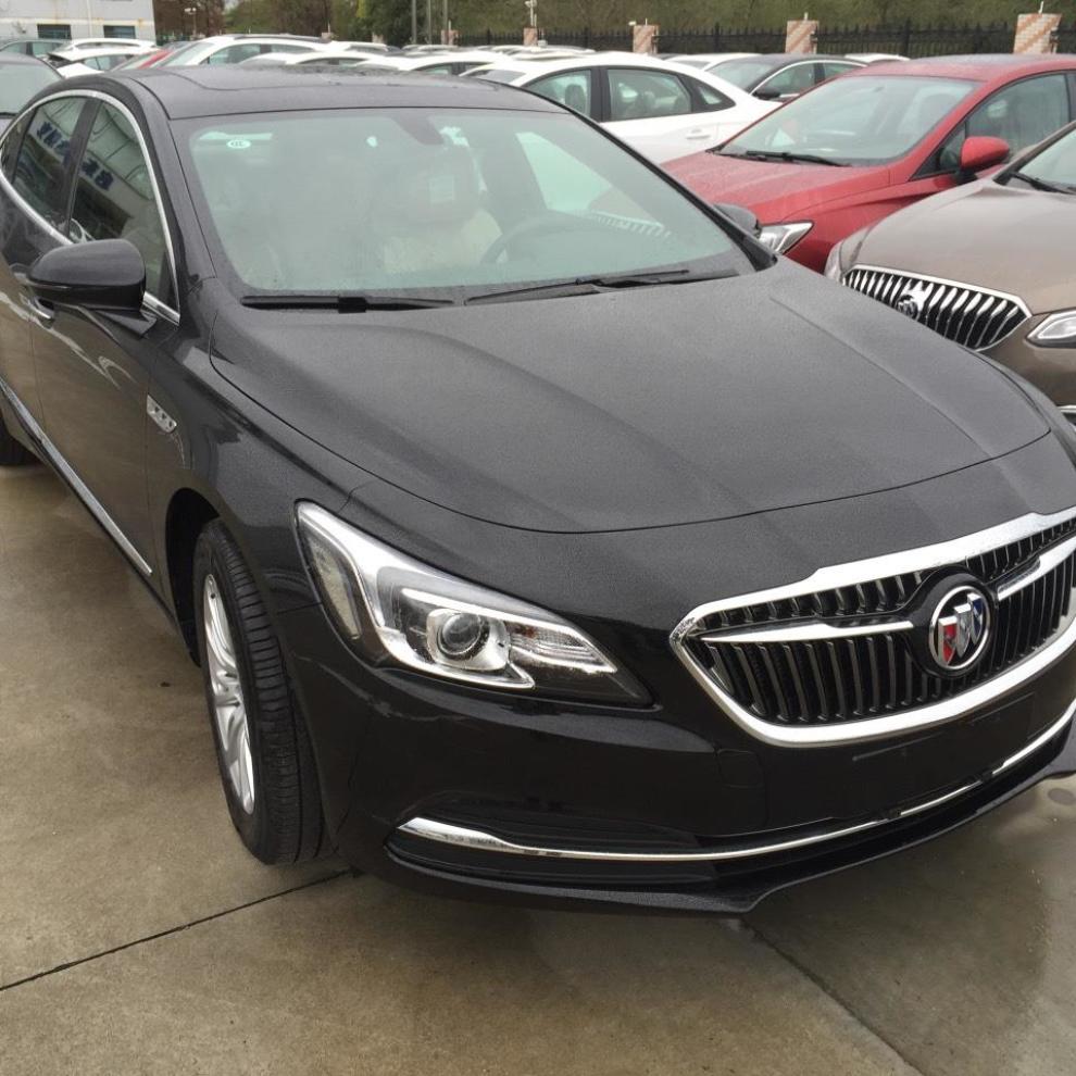 冒雨提车,别克君越1.5t精英版提车作业.