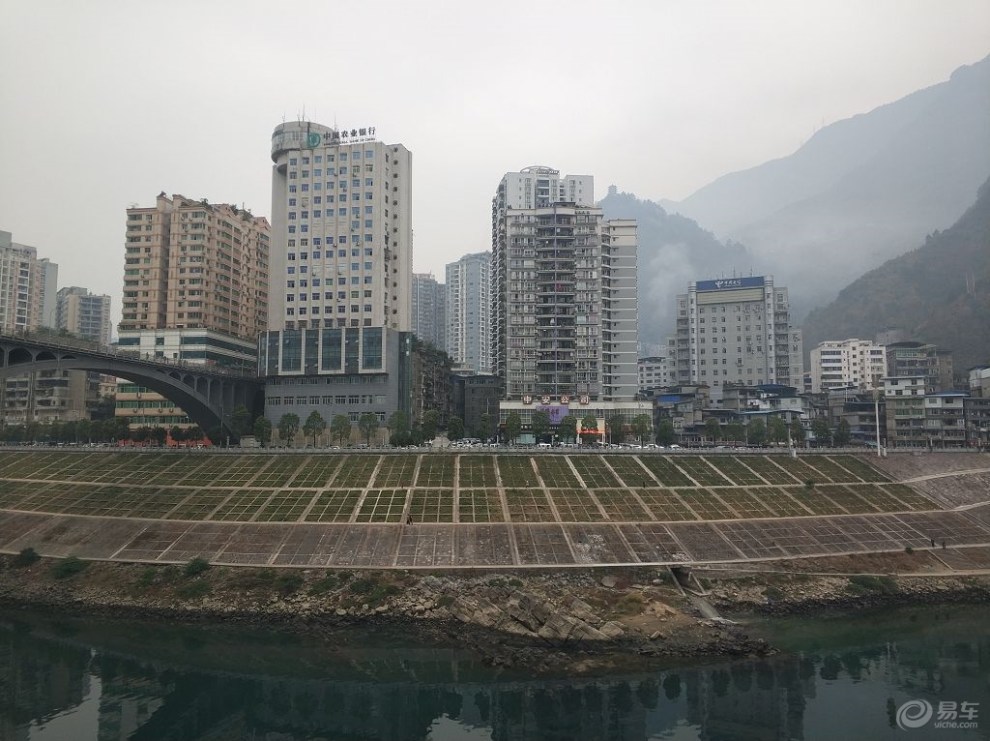 【重庆长安家族】了解革命前辈光荣历史 参观彭水红军渡