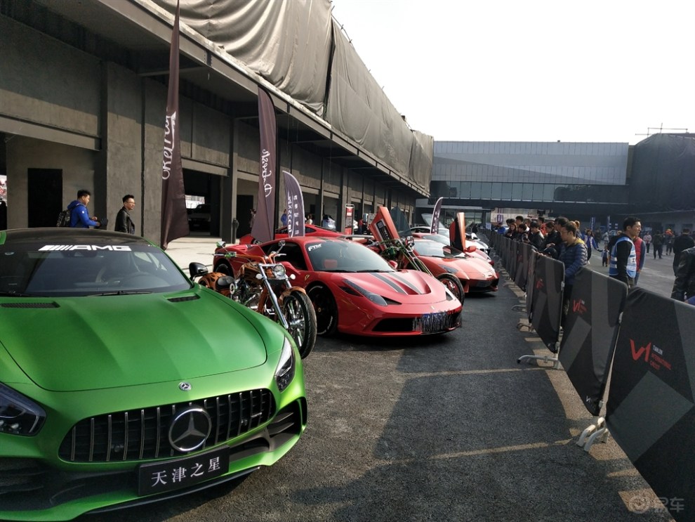 【天津致高无尚车友会】逸起去看,武清v1汽世界豪车聚会趴