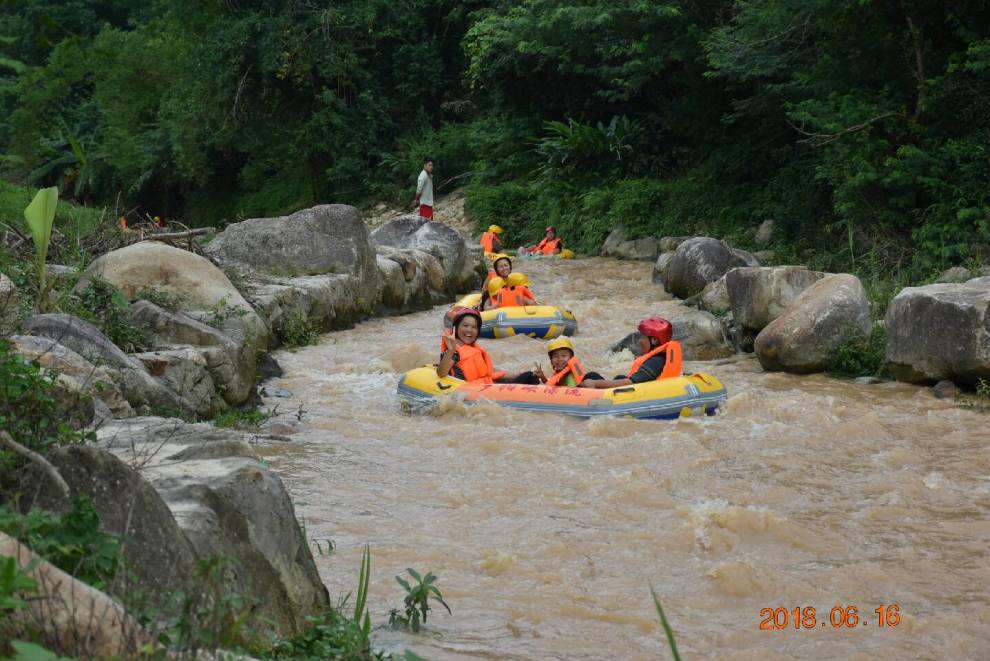 【廣西壹家人車友會1701】欽州靈山縣羅陽峽漂流自駕遊