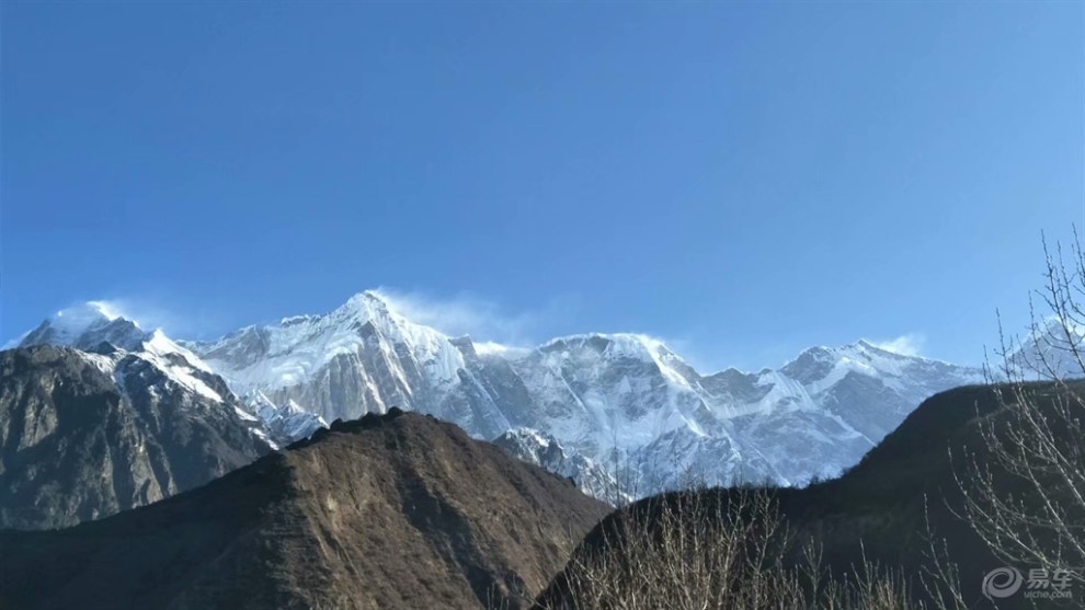 大自然的馈赠,青藏高原的峰谷湖