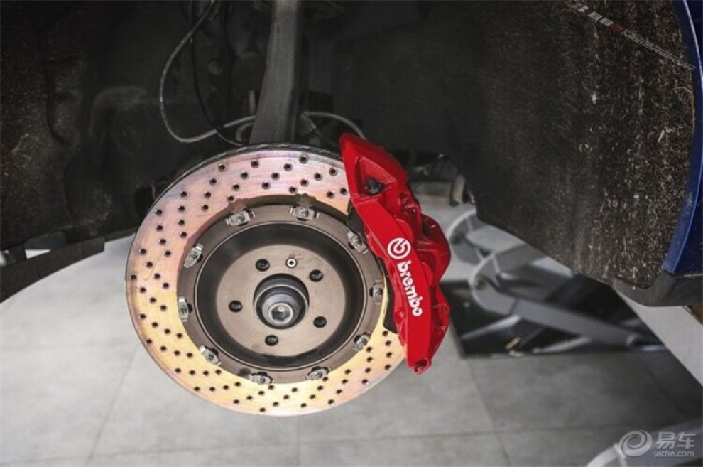 北京40改裝卡鉗佈雷博brembo gt大六活塞剎車盤