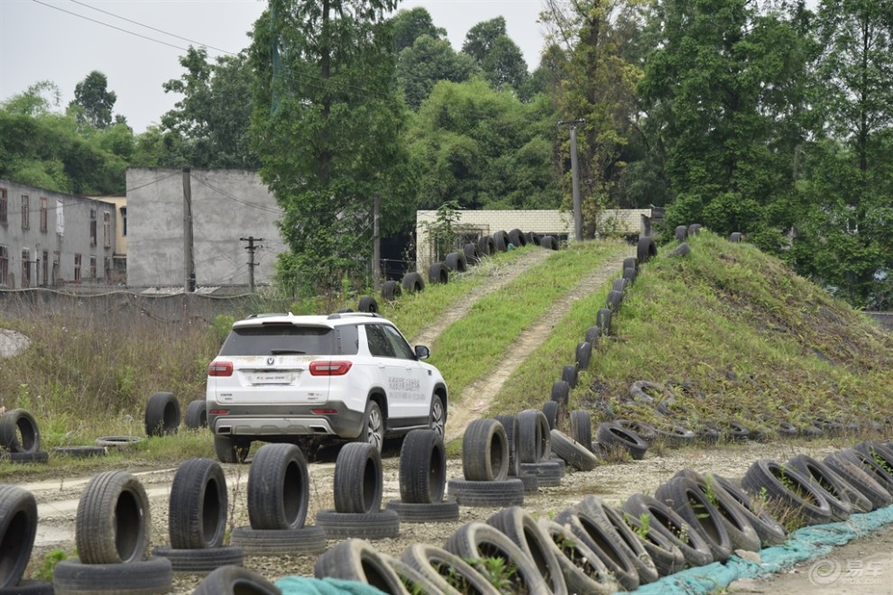 【四川长安家族】挑战驼峰路交叉轴,看cs95越野赛道表现