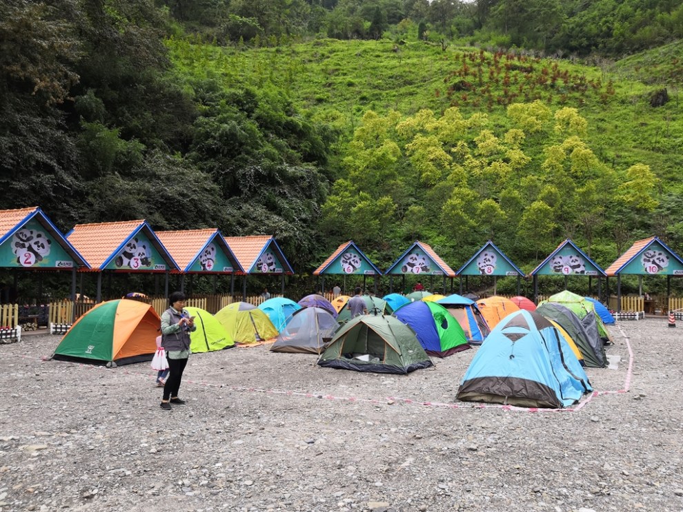 【四川長安家族】和逸動xt露營崇州雞冠山,偶遇音樂節.