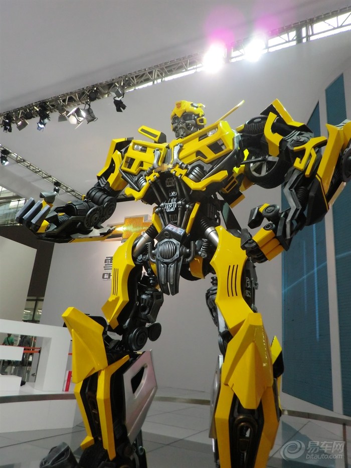 【车展拍客】雪佛兰展台人流不断揭秘—变形金刚驾到