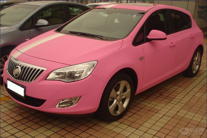 围观"粉色的英朗xt"